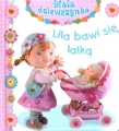 Mała dziewczynka. Lila bawi się lalką
