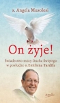 on-zyje.jpg