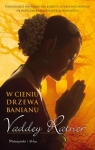w-cieniu-drzewa-banianu.jpg